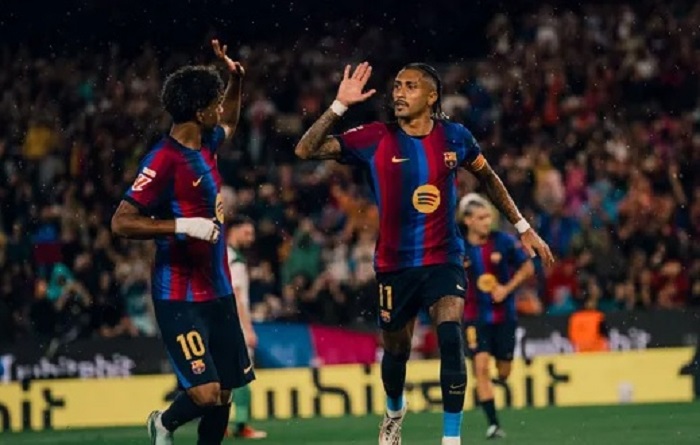 9 Gol Tercipta! Barcelona Pesta Gol atas Racing Santander, Raphinha Hattrick