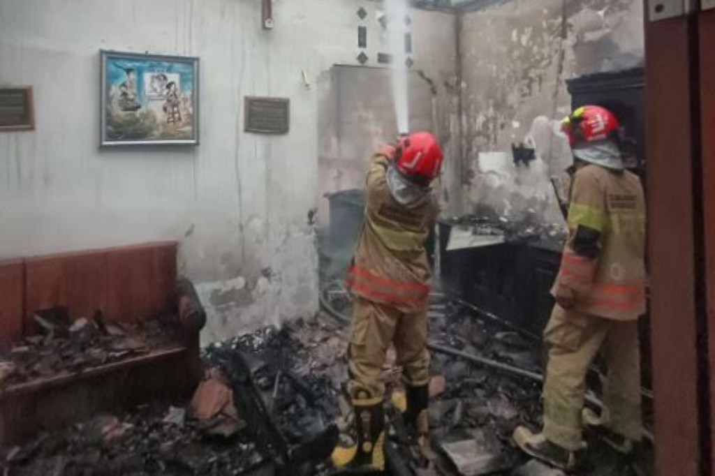 Kebakaran Rumah di Bojonegoro, Nenek 75 Tahun Penderita Stoke Tewas