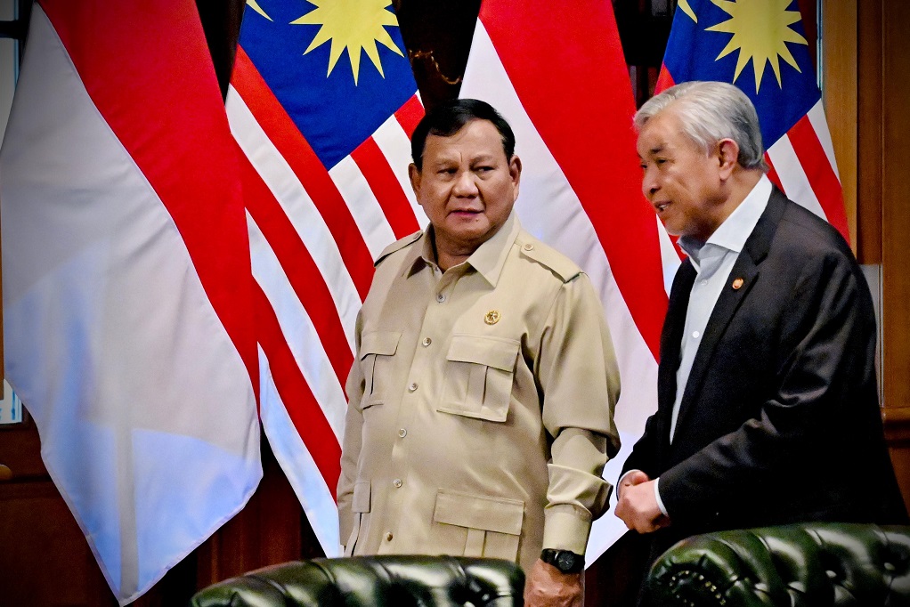 Wakil PM Malaysia Temui Prabowo, Mau Kirim Pesawat-Heli Bantu Tangani Karhutla Kalimantan
