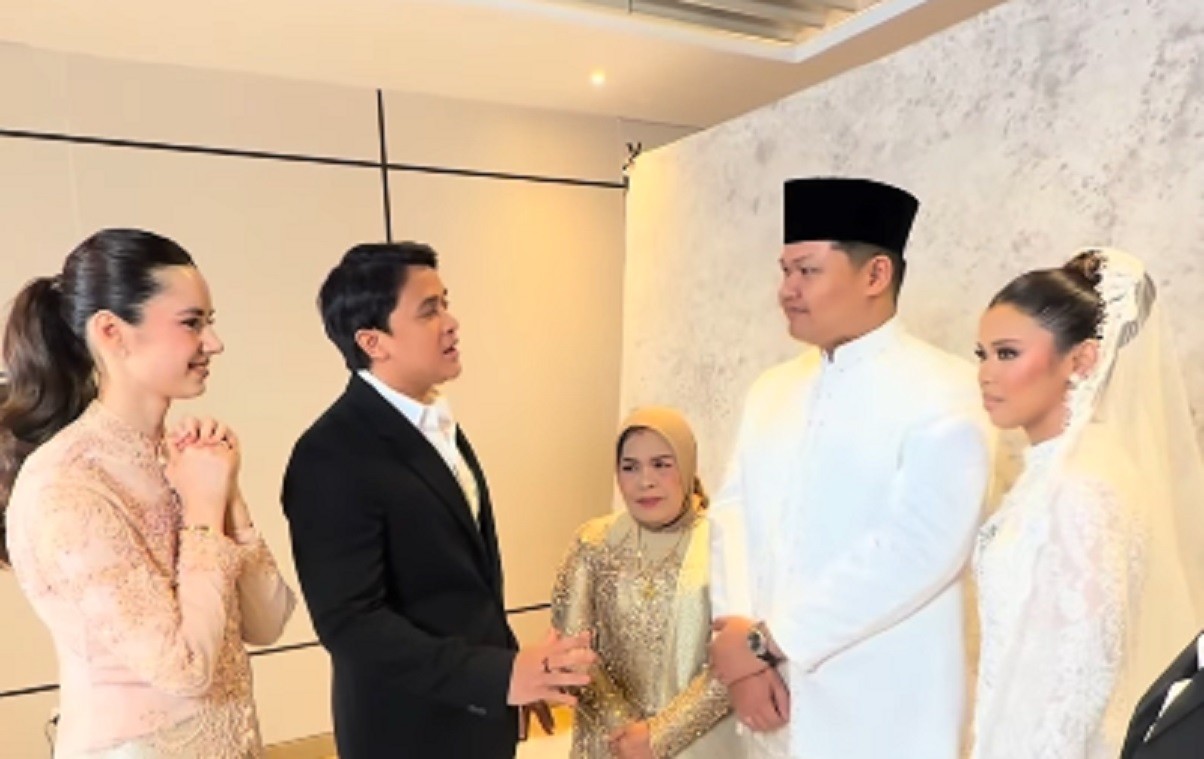 Sang Adik Rena Oktapia Menikah, Billy Syahputra Teringat Mendiang Olga: Pasti Dia Terharu Banget