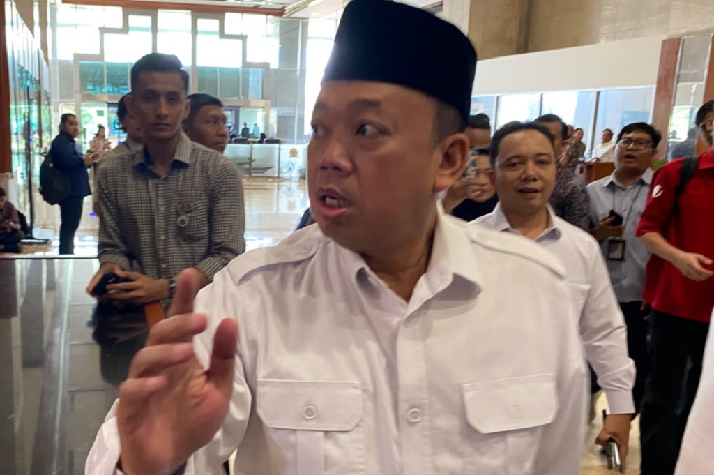 Nusron Enggan Jelaskan Alasan Mundur dari Pengurus Golkar: Mohon Maaf Saya Punya Privasi