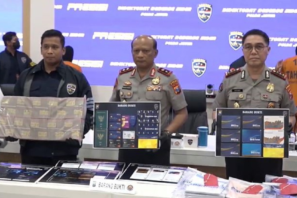 Polda Jatim Bongkar Sindikat Penipuan Kripto Internasional, Uang Rp81,5 Miliar Disita