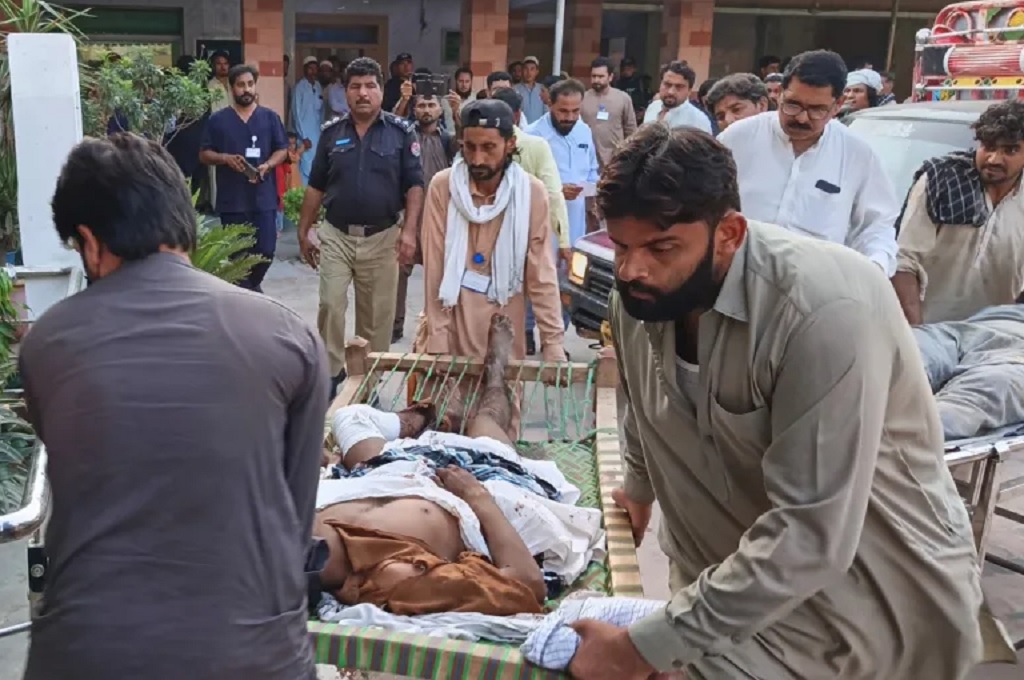 Horor! Serangan Bom Hantam Pos Polisi di Pakistan, 12 Orang Tewas