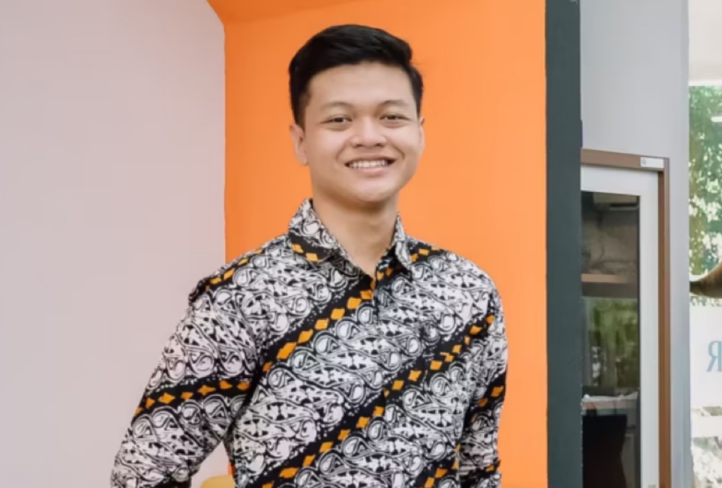 Inspiratif! Anak Pedagang Jamu Lulus dengan IPK 3,99 dan Jadi Lulusan Terbaik IPB