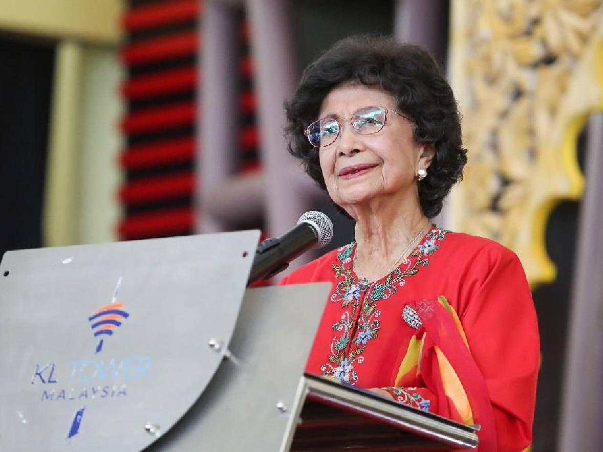 Jenazah Istri Mahathir Mohamad Siti Hasmah Dimakamkan Sore Ini