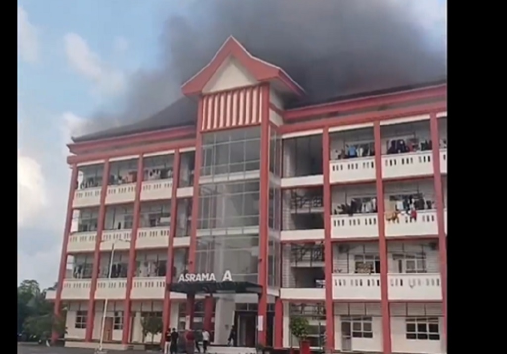 Kebakaran di Asrama Mahasiswa UTM Bangkalan, Dipicu Laptop Meledak di Kasur
