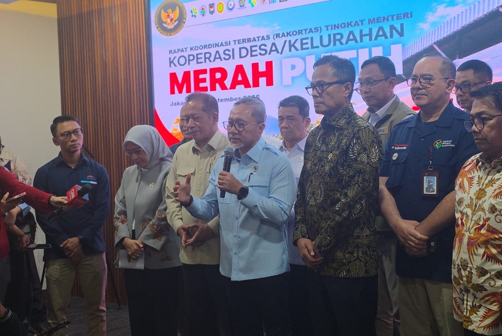 Zulhas Ungkap Besaran Gaji Manajer Kopdes Merah Putih, Maksimal Rp8,3 Juta
