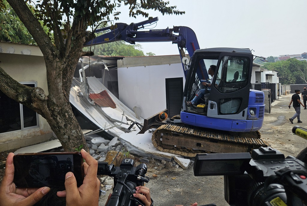 Klaster Mewah Lapas Cibinong Dibongkar usai Disidak DPR, Ekskavator Dikerahkan