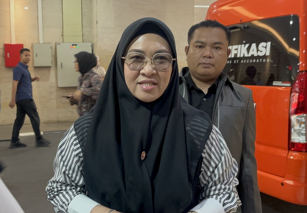 Bupati Gowa Sitti Husniah Tiba di Bareskrim, Diperiksa sebagai Tersangka Pemerasan dan TPPU