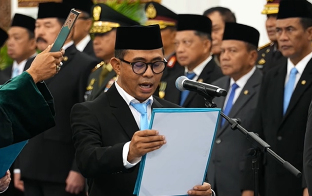 Prabowo Lantik Nuzran Joher Jadi Ketua Ombudsman RI
