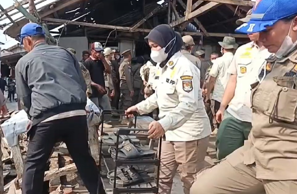 Penertiban 30 Rumah di Lahan Lokasi Kampung Merah Putih Asahan Ricuh