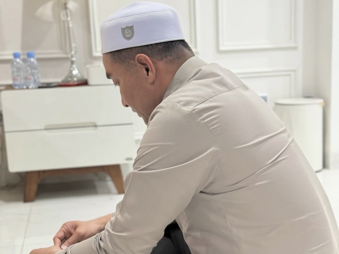 Viral Ramzi Curhat Kapolri Baru Suyudi Ario Seto Jadi Imam Sholat Maghrib usai Dilantik