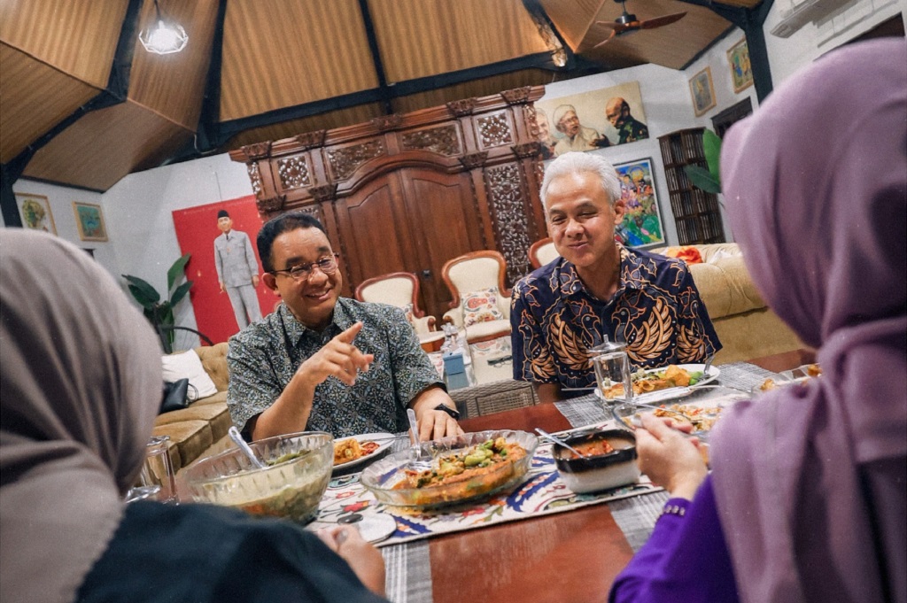 Ganjar Bertemu Anies: Udara Jogja Mendadak Segar!