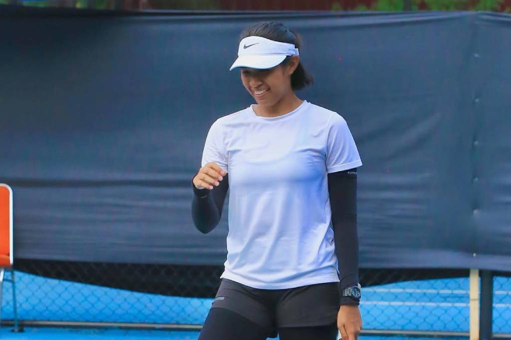 Kenakan Kebaya Prada Bali, Meydiana Bawa Merah Putih di Penutupan Asian Games 2026