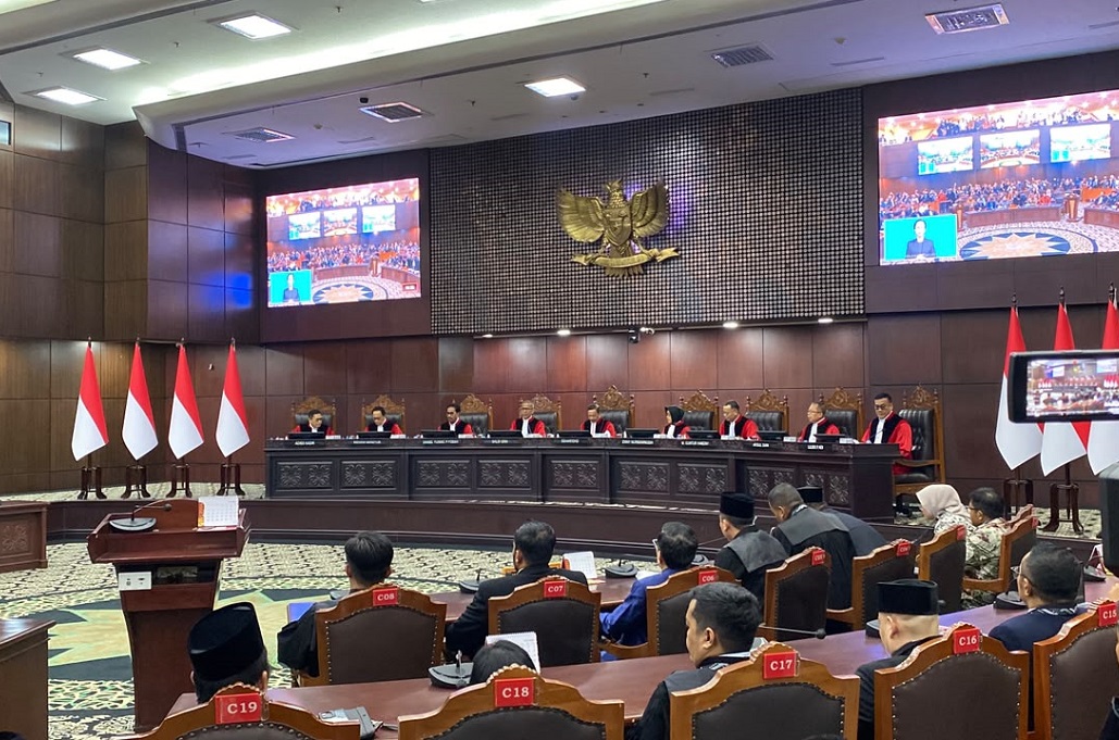 Breaking News: MK Nyatakan Gugatan Ijazah Gibran Tak Dapat Diterima