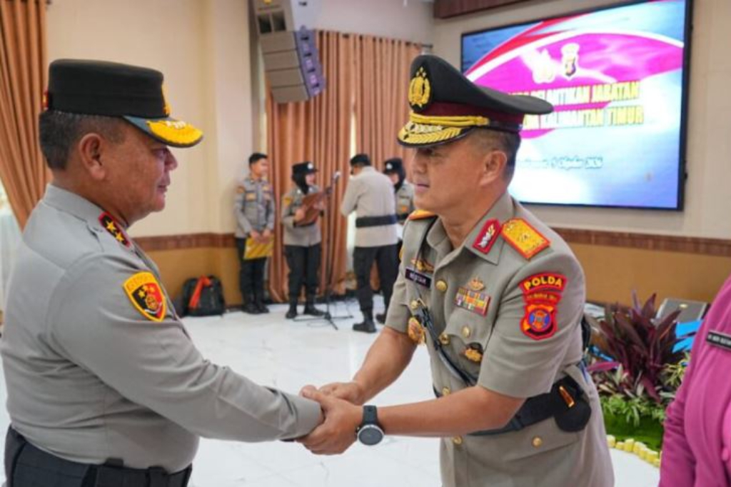 Sertijab Polda Kaltim, Brigjen Rustam Mansur Jabat Wakapolda Gantikan Irjen Jossy Kusumo