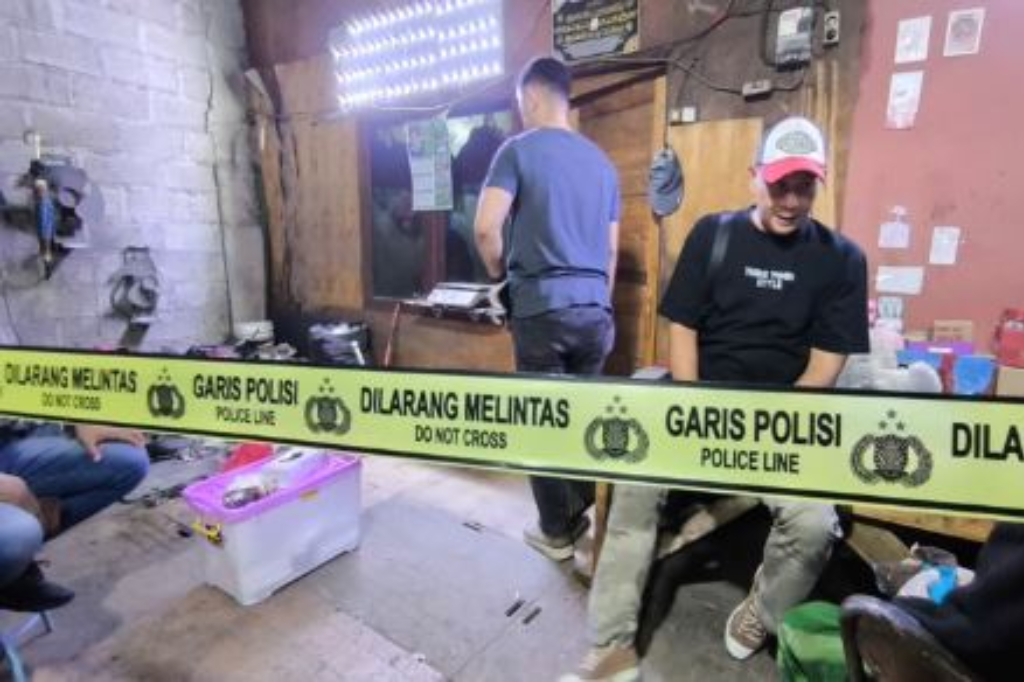 Istri Bos Besi Tua di Cikarang Bekasi Ditusuk Perampok, Uang Rp100 Juta Raib