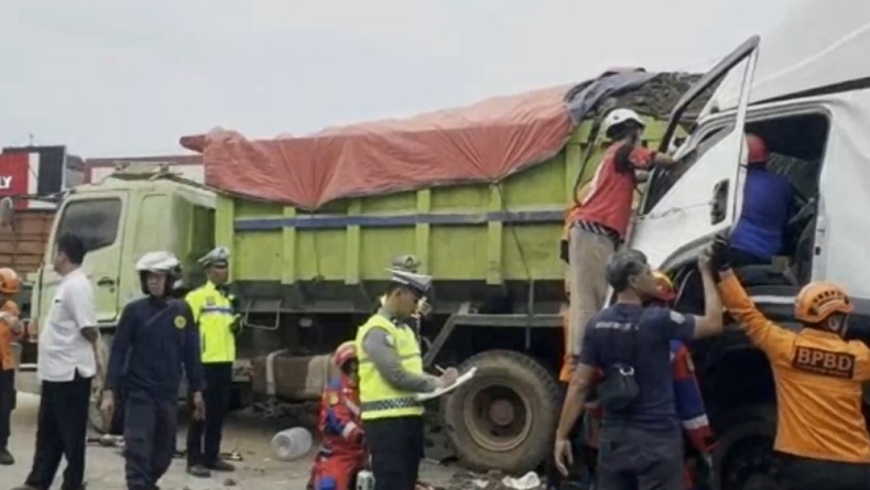 Sopir Truk Jungkit yang Mogok Usai Terlibat Tabrakan Maut di Pantura Kendal Belum Ditemukan