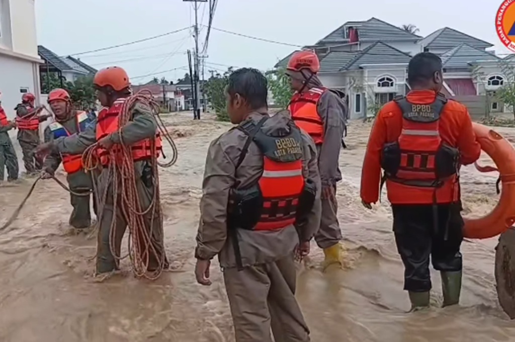 Kondisi Terkini Banjir Bandang Terjang Padang, Waspadai Banjir Susulan