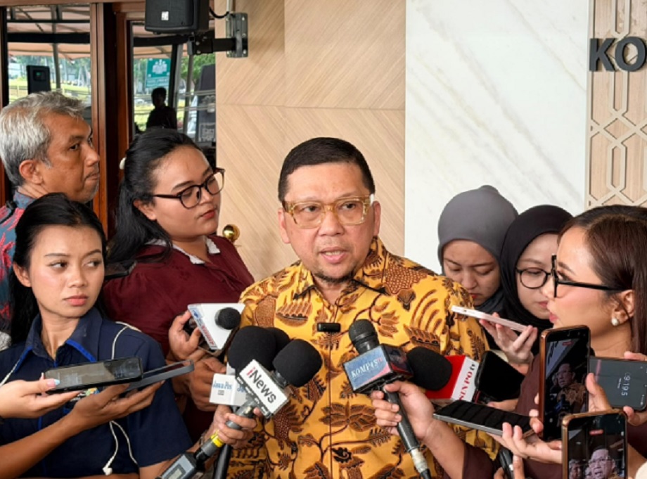 Bantah Eks Ketua KPU Hasyim Asy'ari, Anggota DPR Doli Kurnia Punya Bukti Pasal Ijazah Gibran Diselundupkan