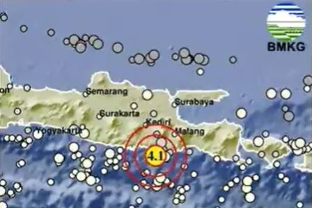 Gempa Bumi Magnitudo 4,1 Guncang Blitar Jatim Siang Ini