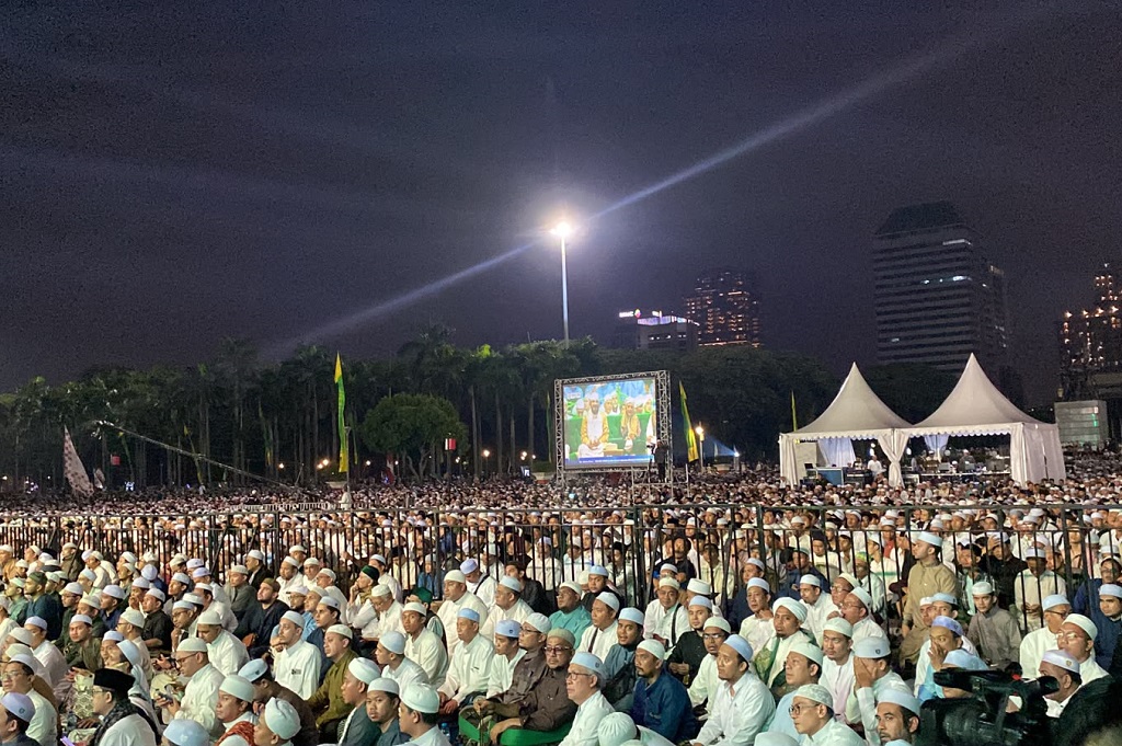 Monas Dipadati Umat Islam, Habib Umar Hadiri Tablig Akbar Majelis Rasulullah