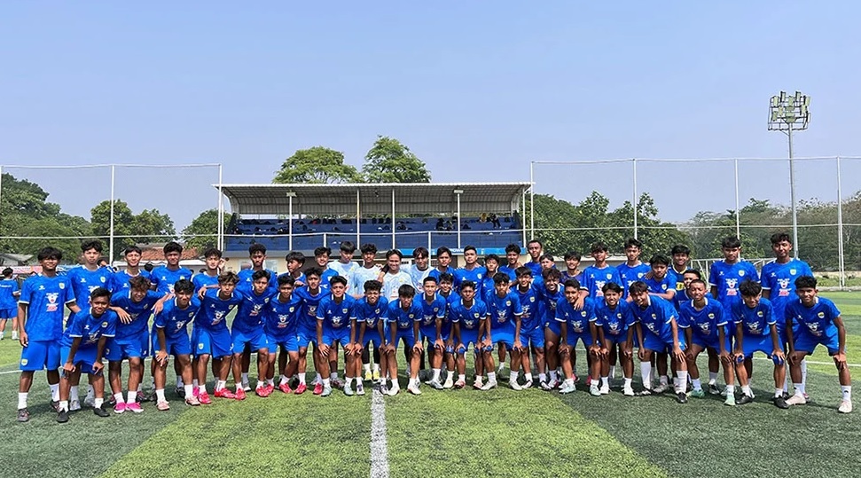 Kapten Persib U-18 Ungkap Detik-detik Bus Diserang di Batang, Pemain Alami Trauma