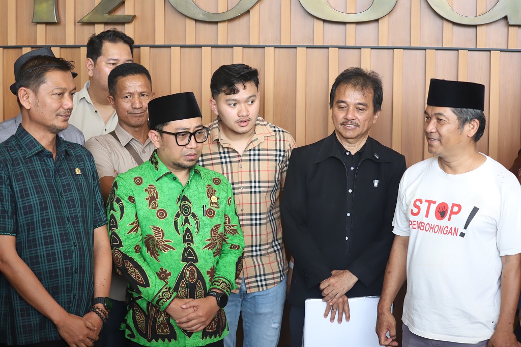 Polemik Ijazah Gibran, PKB Kaji Usulan Hak Angket