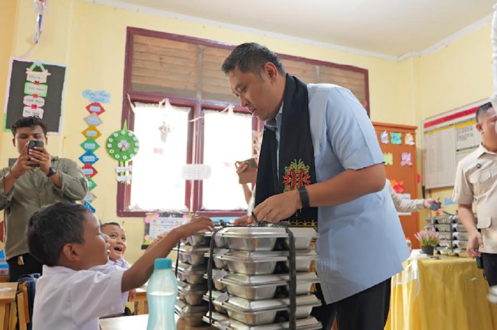 BGN Targetkan 5.000 SPPG Terapkan MBG Prasmanan hingga Akhir 2026