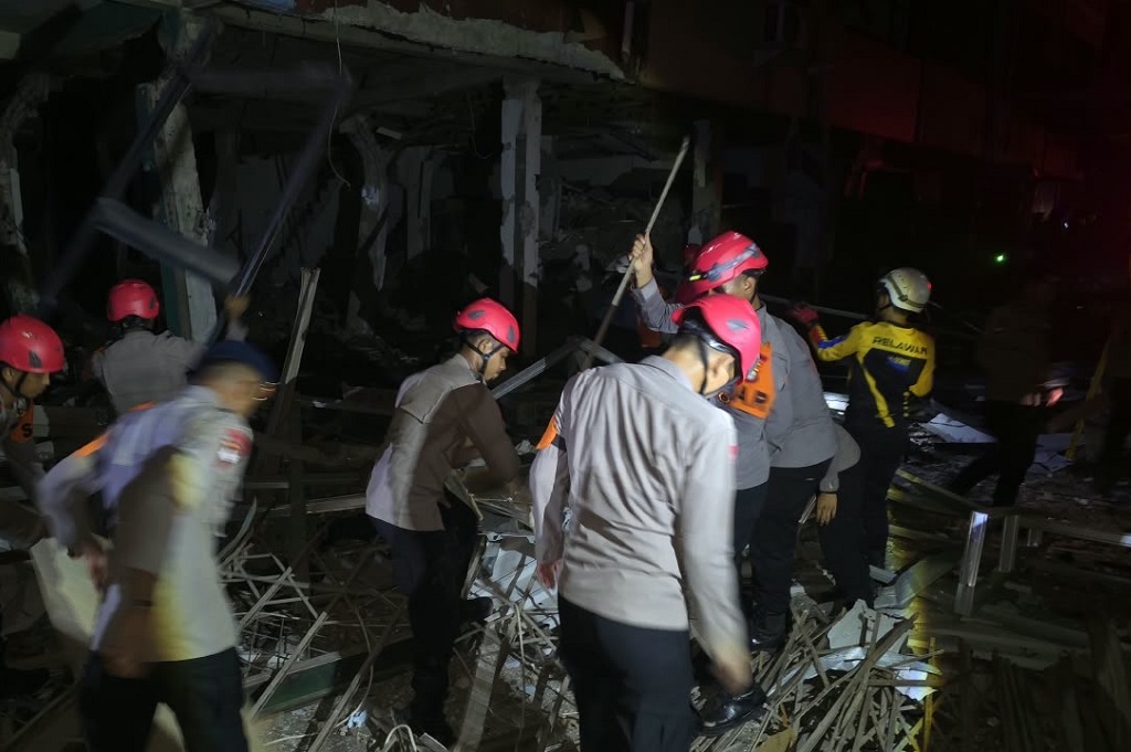 Ledakan di Pasar Cimanggis Tangsel, 8 Orang Dilarikan ke Rumah Sakit