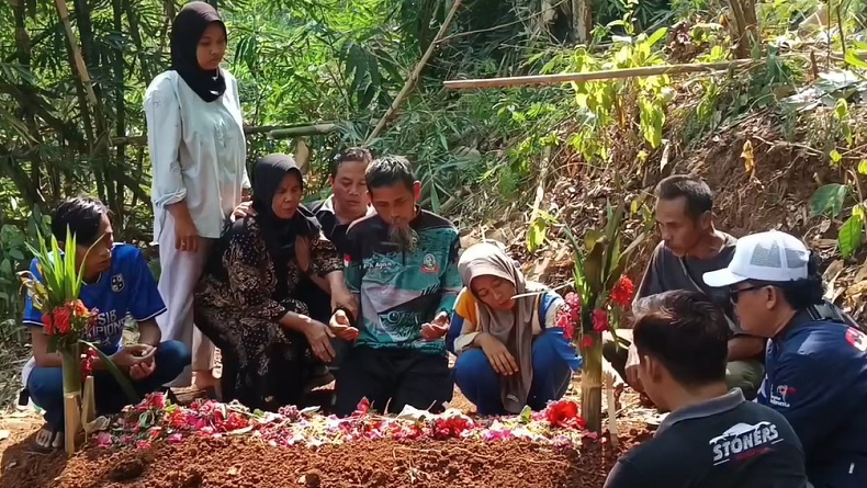 Sopir Taksi Online di Sumedang Sempat Video Call dengan Anak sebelum Ditemukan Tewas Terkubur