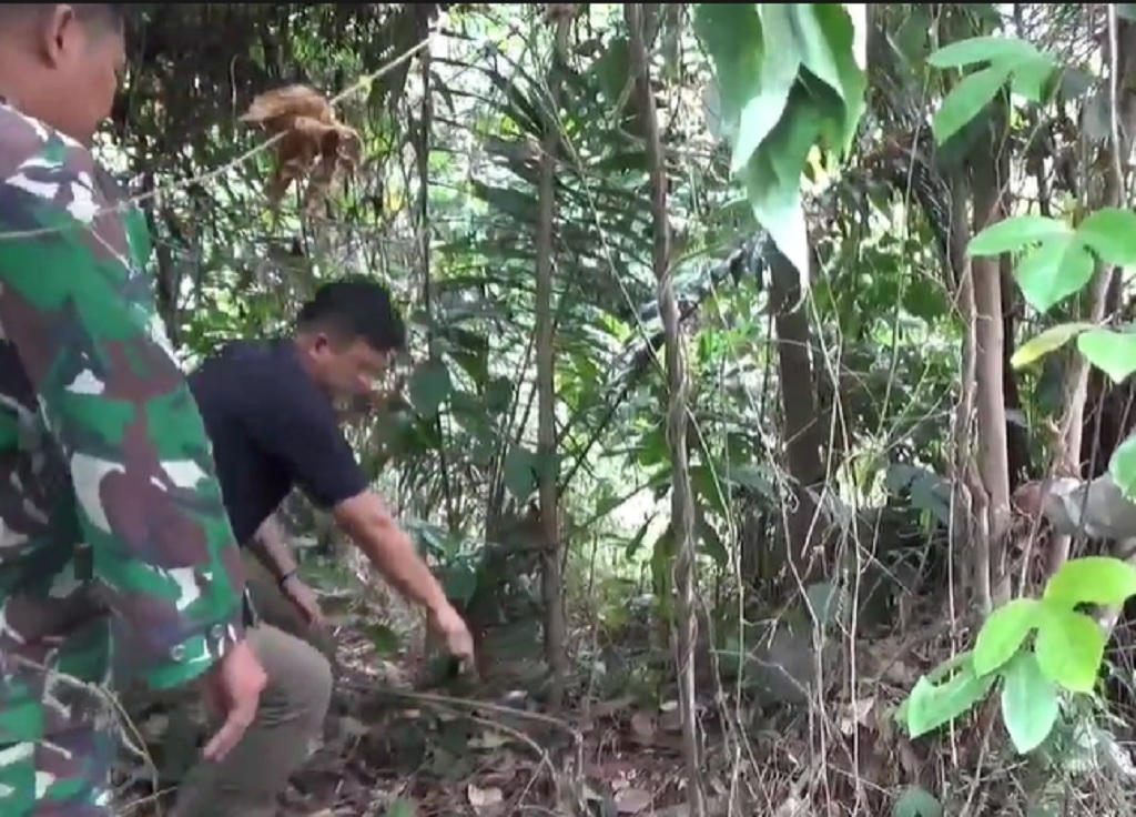 Mayat Bocah Membusuk di Cianjur Diduga Korban Pembunuhan, Leher Terikat Tali