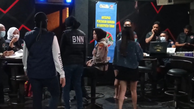 Razia 3 Tempat Hiburan Malam di Tuban, Pengunjung Dites Urine