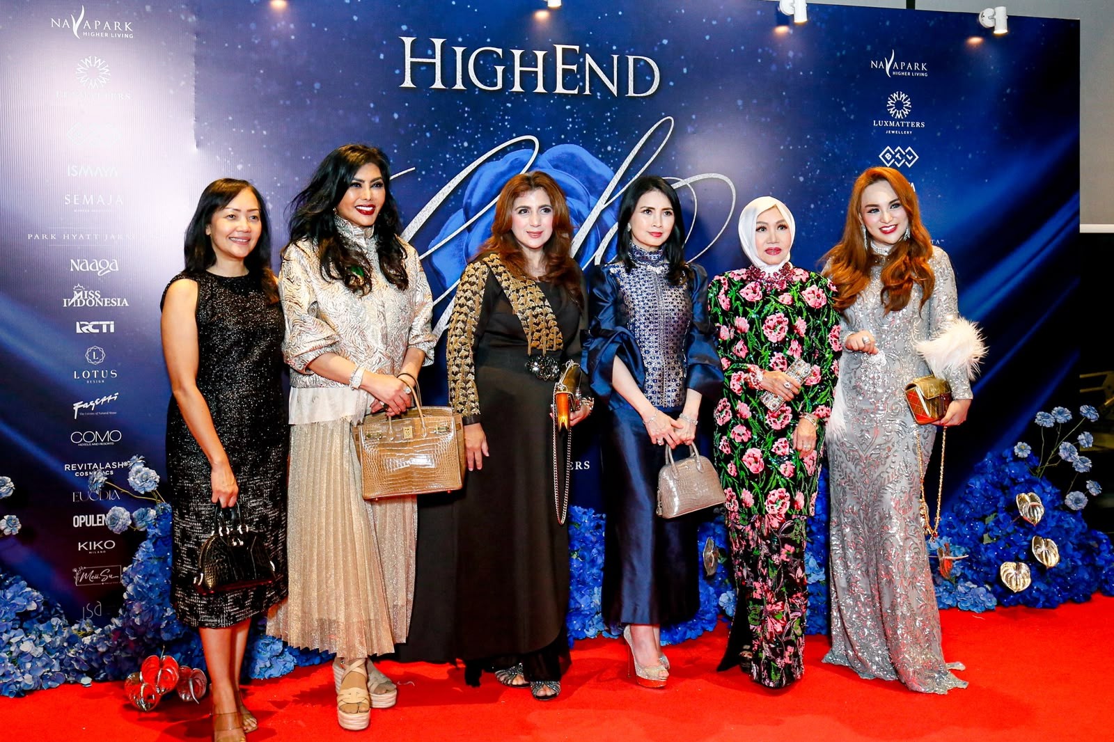Liliana Tanoesoedibjo Tampil Anggun Hadiri HighEnd Gala Midnight Reverie 