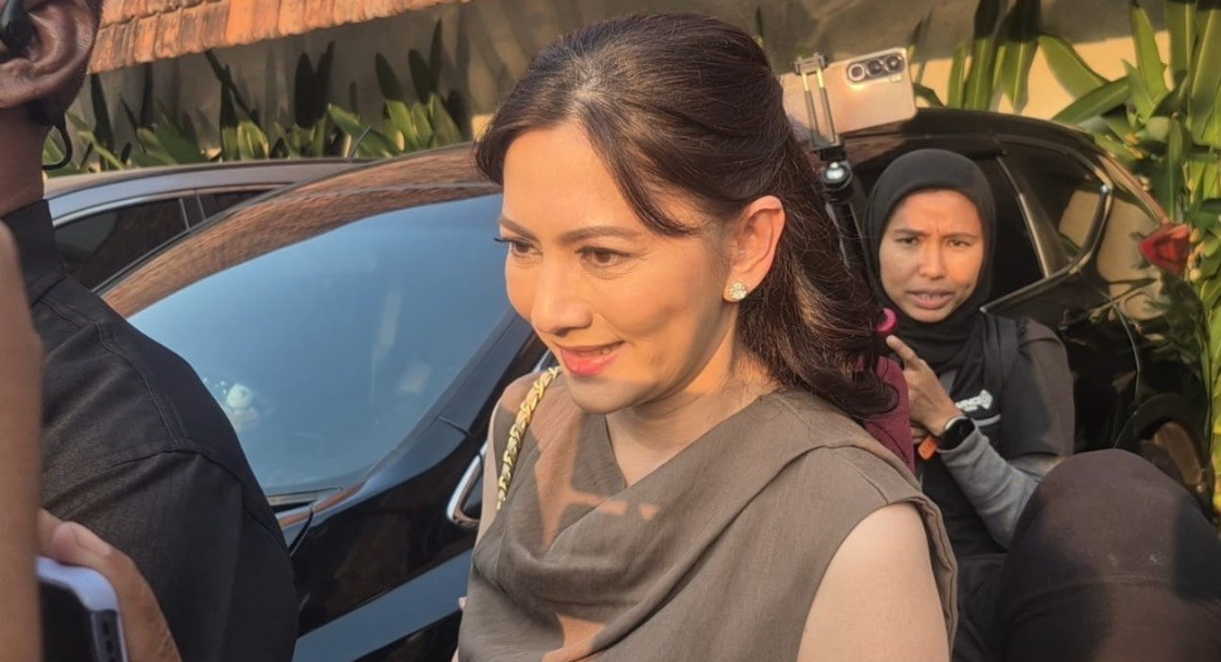 Suami Dilaporkan Dugaan Perzinaan, Cut Keke Pilih Bungkam