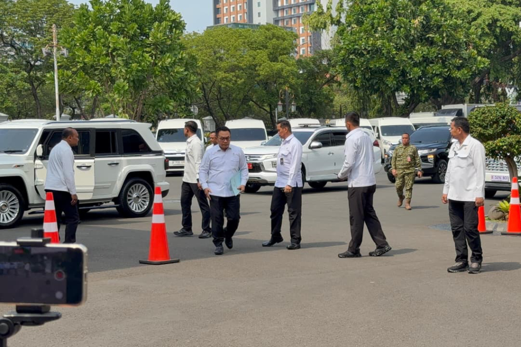 Prabowo Panggil Dudung dan Tito ke Istana, Bahas Kondisi Terkini Penanganan Karhutla