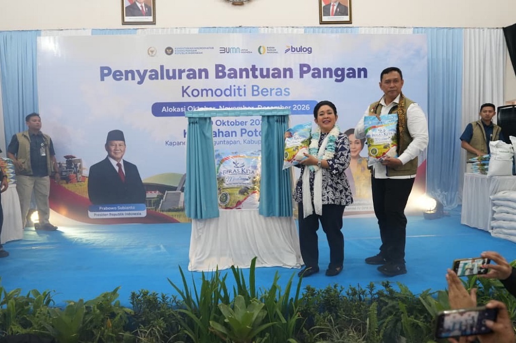 BULOG Tandai 2 Tahun Pemerintahan Prabowo–Gibran dengan Peluncuran Kemasan Baru Beras SPHP