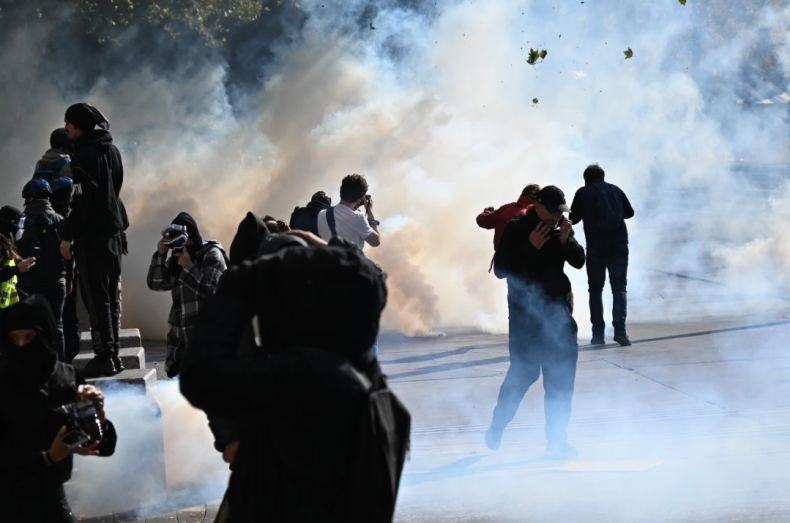 Prancis Kacau Balau! Mendagri Nunez Mundur: Saya Bertanggung Jawab!