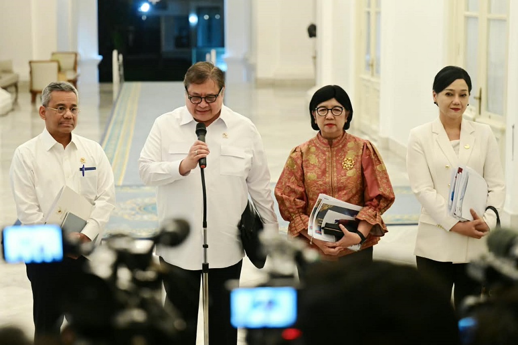 2 Tahun Pemerintahan Prabowo-Gibran, Airlangga Klaim Politik hingga Ekonomi Stabil