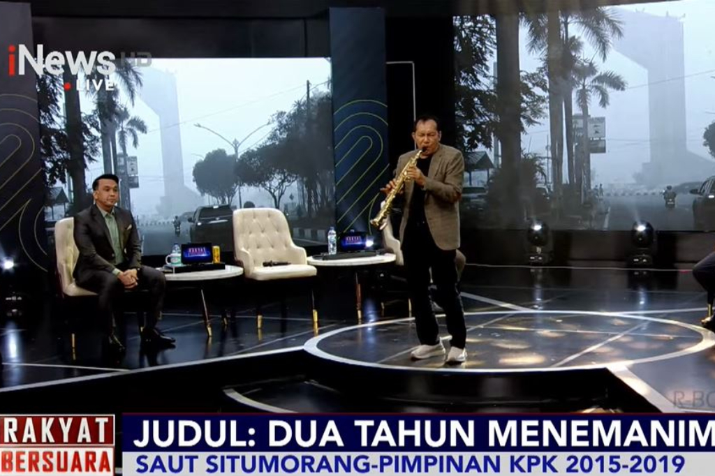 2 Tahun Pemerintahan Prabowo-Gibran, Saut Situmorang: Ada Manis, Pahit dan Asap