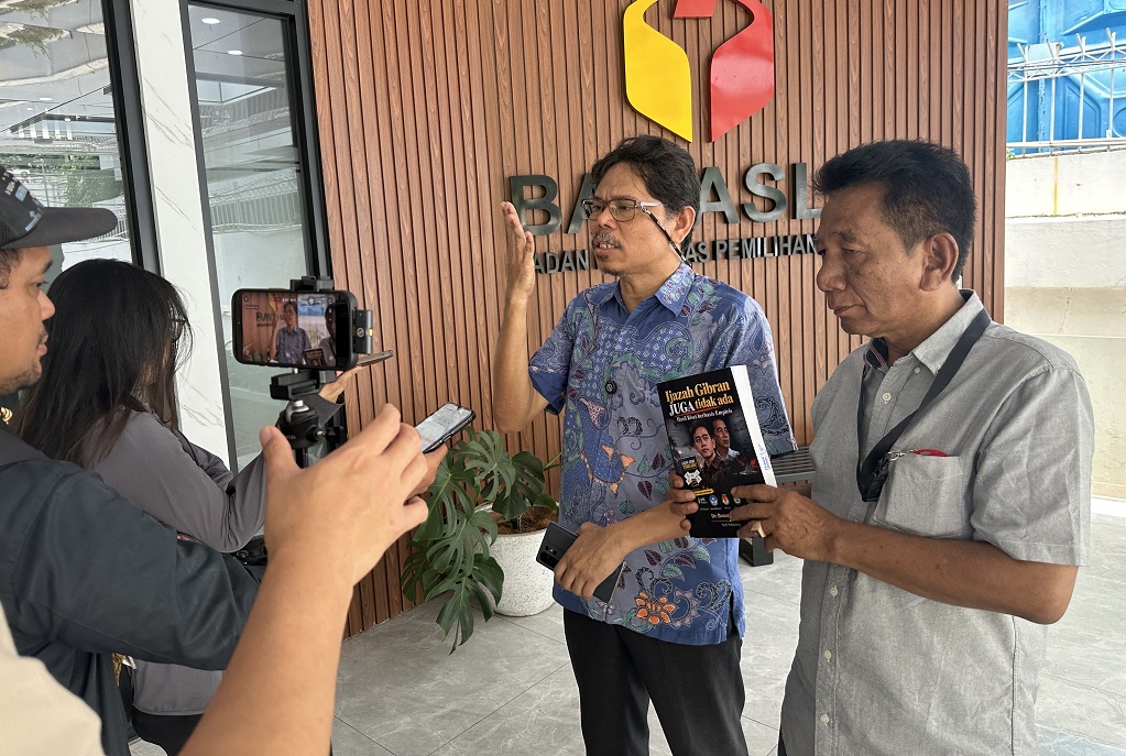 Laporkan KPU dan Gibran ke Bawaslu, Bonatua Bawa Kalender Akademik UTS Insearch