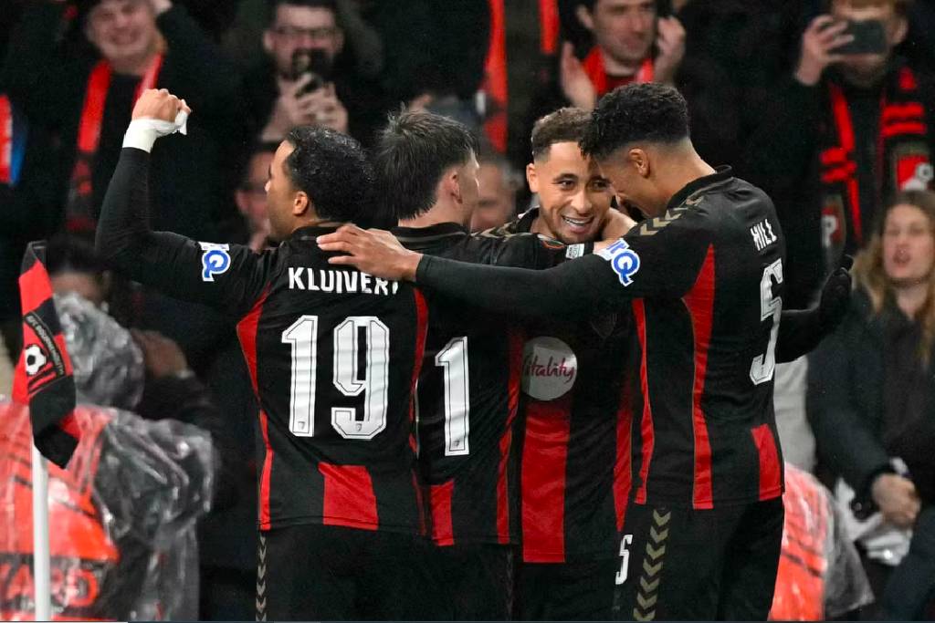 Hasil Liga Europa: Sejarah! AC Milan Dibantai Bournemouth, Juventus Nyaris Dipermalukan Rennes
