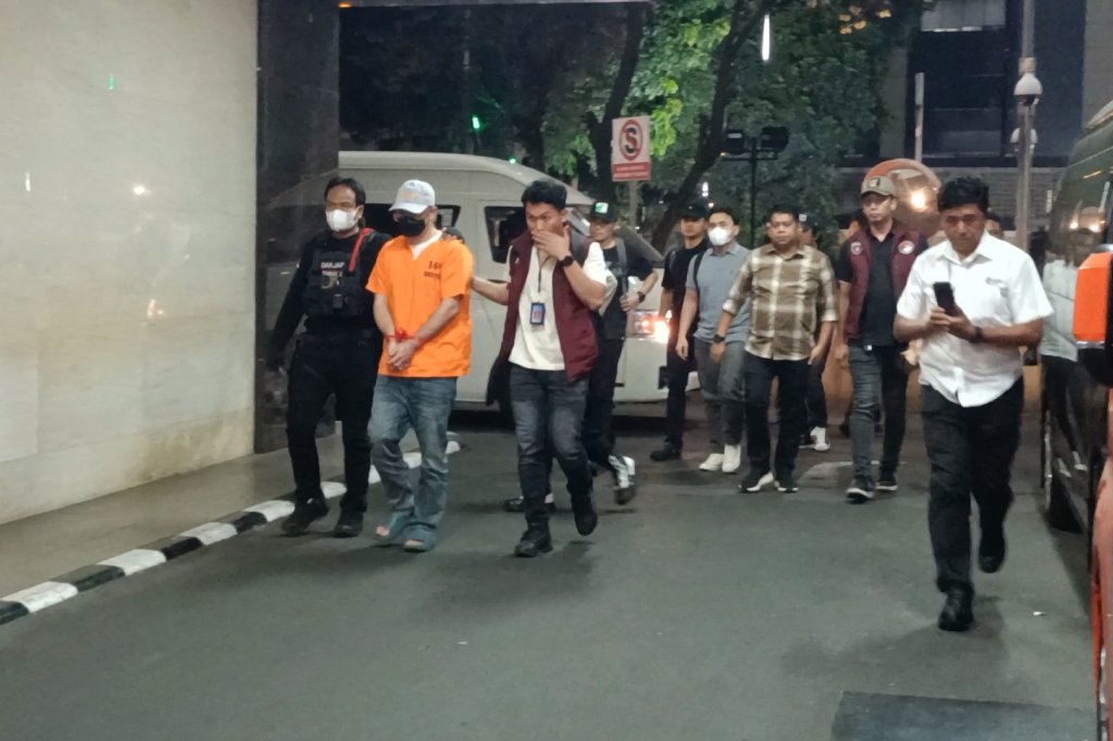 WNA Taiwan Tersangka Kasus 1,16 Ton Ketamine Dibawa ke Bareskrim, Terancam 12 Tahun Penjara