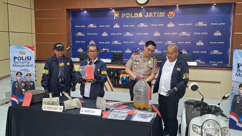 Polisi Ungkap Pekerjaan Tersangka Pembunuhan Istri Siri dan Anak di Madiun