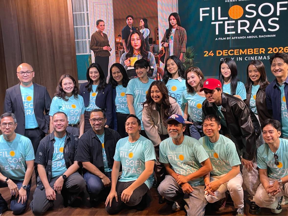 Bintangi Film Filosofi Teras, Sherina Munaf Belajar Stoisisme dari Gelas Kosong