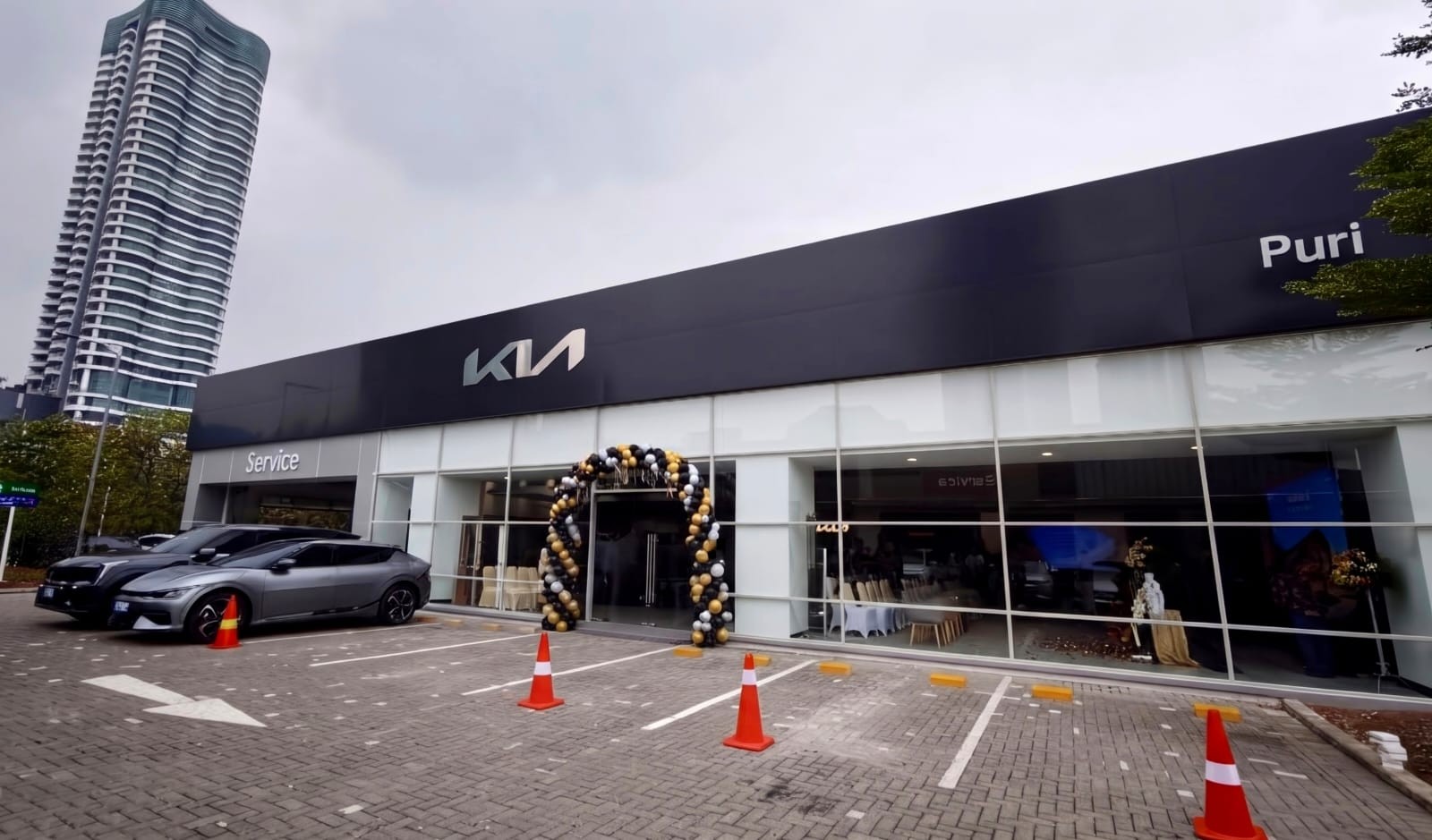 Targetkan Bangun 40 Dealer di Indonesia, Kia Buka 2 Jaringan di Jakarta dan Tangerang
