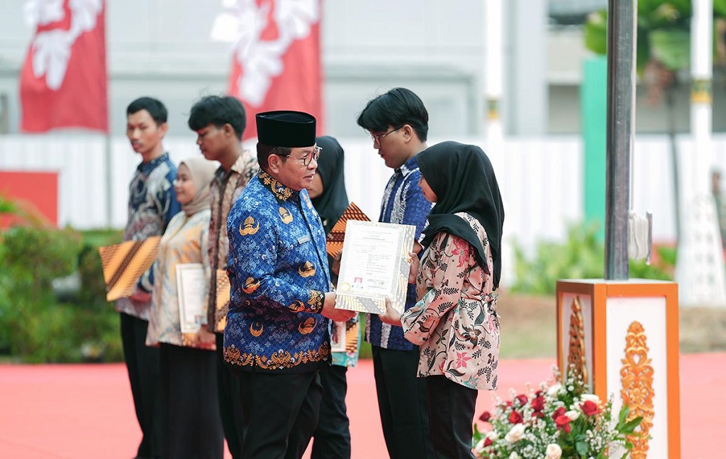 Hari Sumpah Pemuda, Pramono Beri Bantuan Pemutihan Ijazah untuk 2.810 Warga