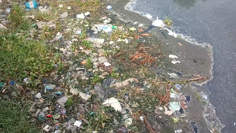 Sungai Wrati Diduga Tercemar Limbah Pabrik, Warga Pasuruan Kesulitan Air Bersih