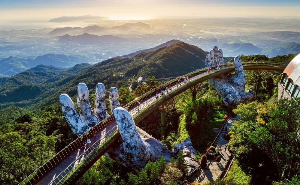 Jelajahi Sisi Cantik Vietnam Melalui Pilihan Tur Terbaik 