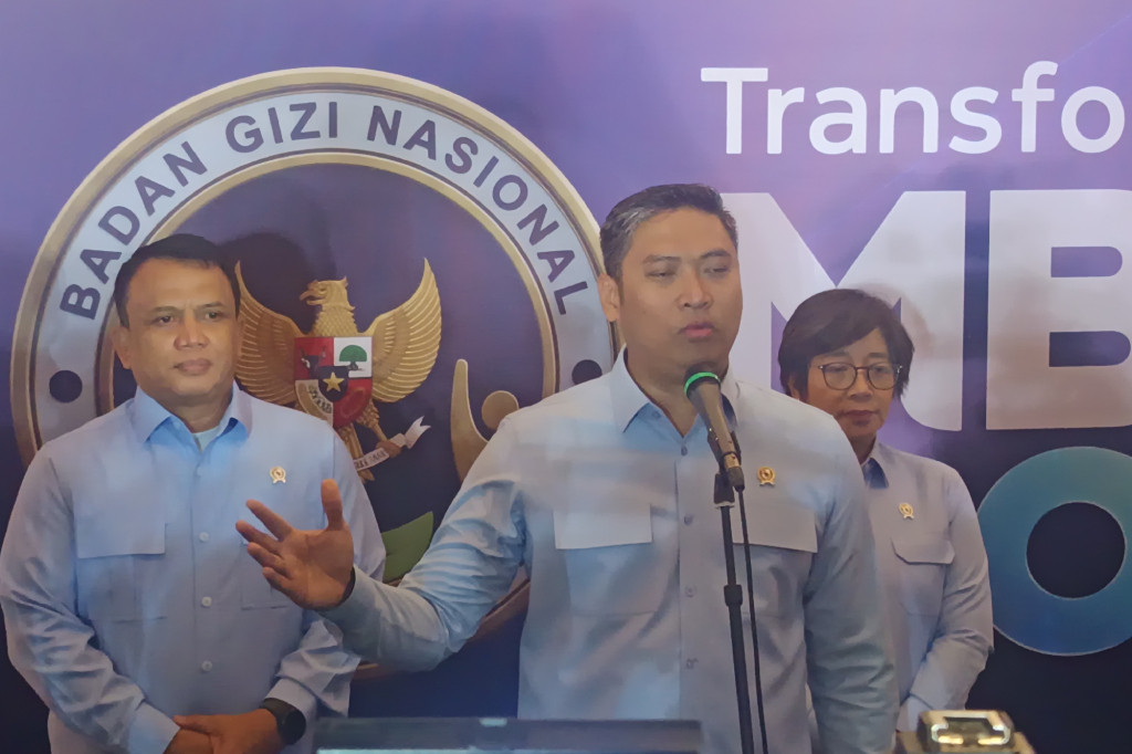 Kepala BGN Akui Beban Emosional Terberat 100 Hari Kerja Lihat Anak Keracunan MBG: Hancur Hatiku